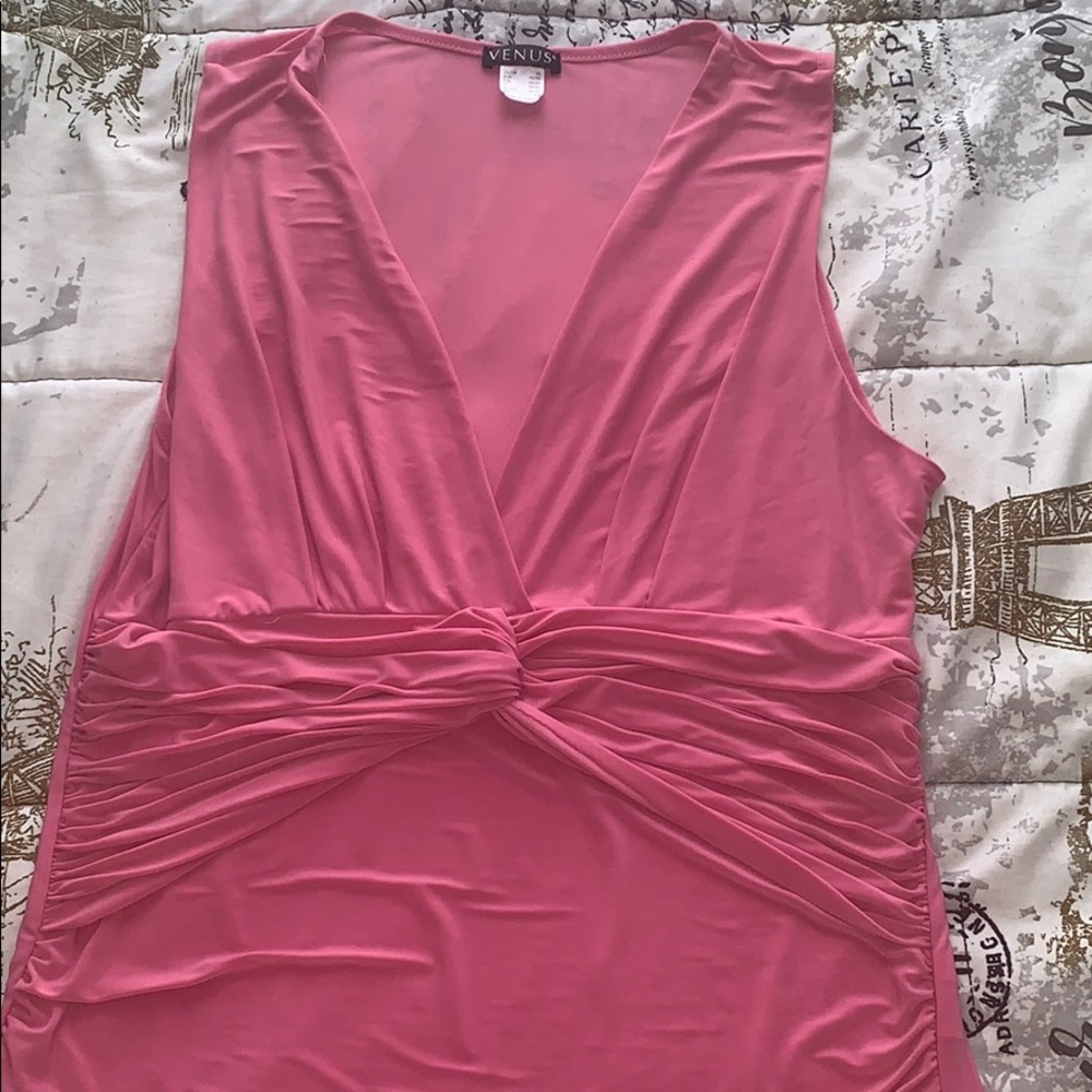 Venus pink low cut tank top